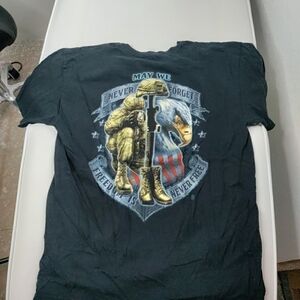 COPY - Men's military t shirt size large